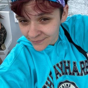 Meet your Posher, Briana